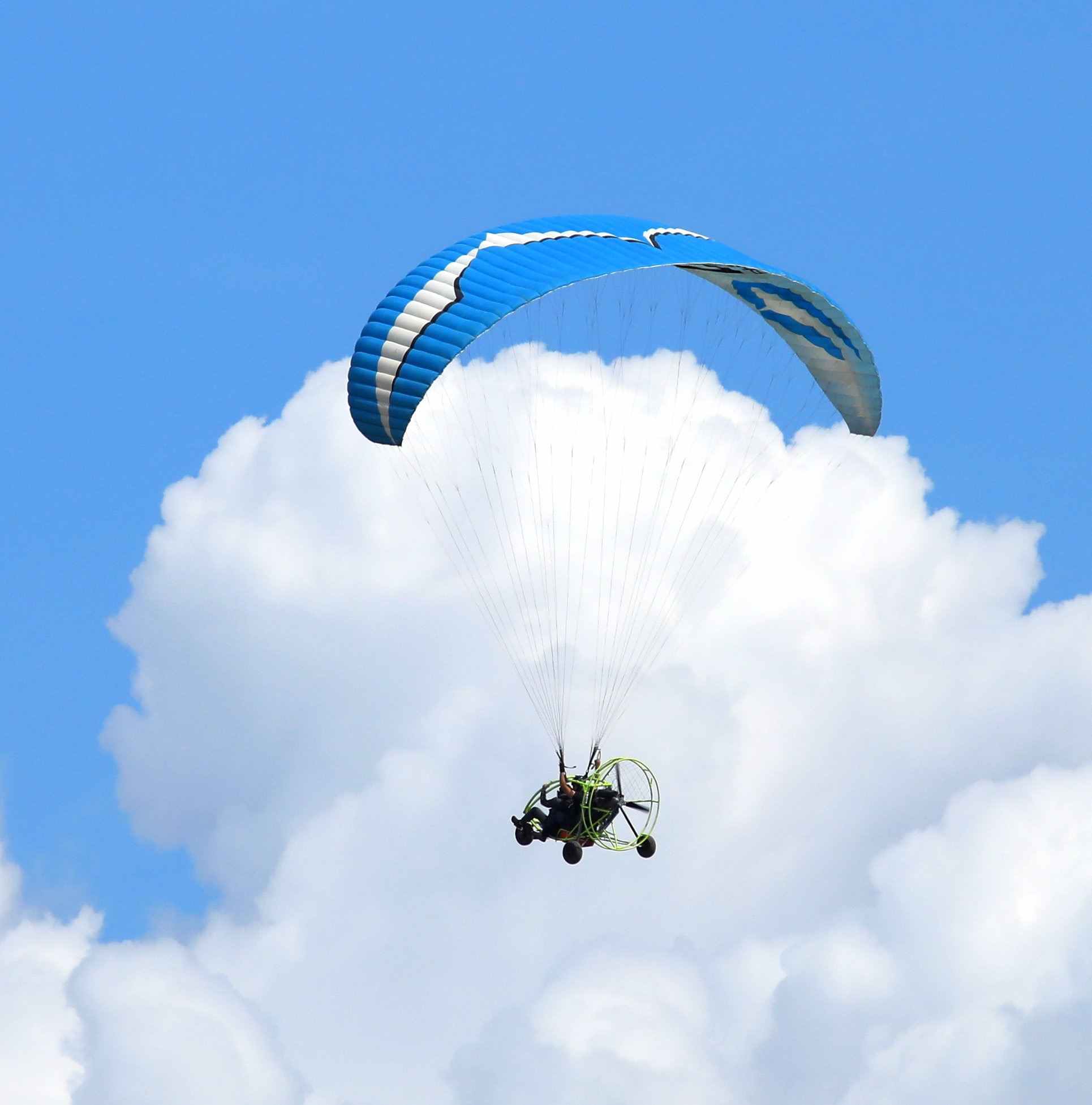 Paratrike Albania . Power Paragliding - Paramotor Paragliding
